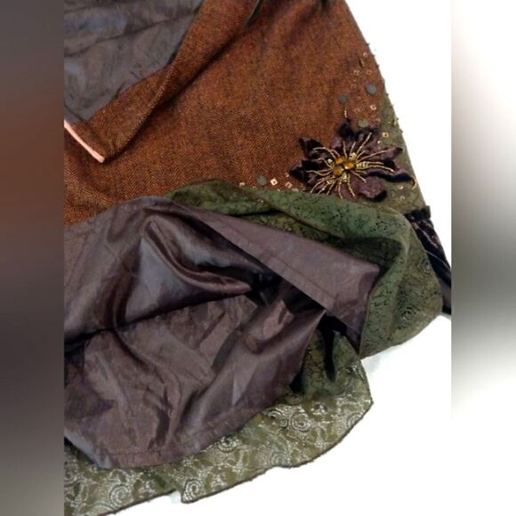 French Connection Floral Applique Skirt xsmall GUC - Picture 10 of 14